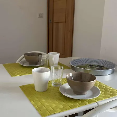 Ensoleille Avec Terrasse Et Climatisation Pres De La - Fr-1-650-17 Lägenhet