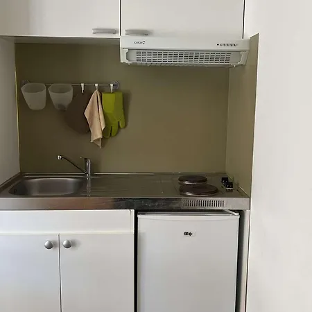Appartamento Ensoleille Avec Terrasse Et Climatisation Pres De La - Fr-1-650-17 *