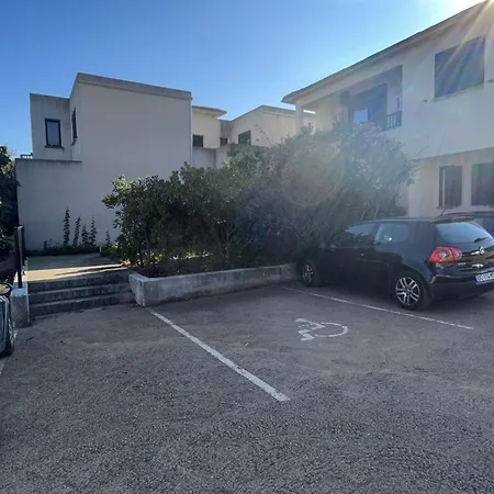 Ensoleille Avec Terrasse Et Climatisation Pres De La - Fr-1-650-17
